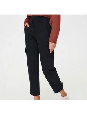 Aritzia Wilfred Free Modern Cargo Pants in Black Sz 6
